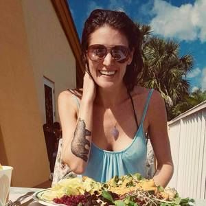 Meet your Posher, Teal